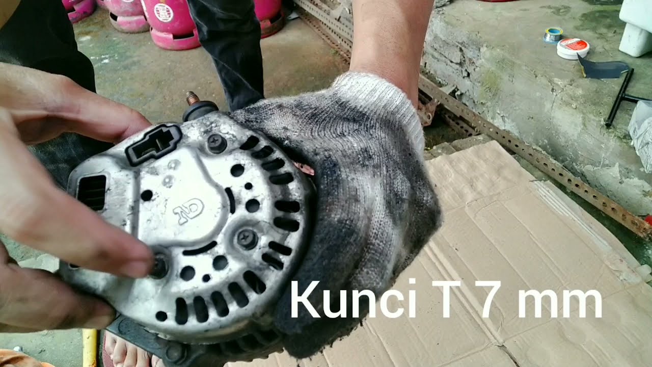Ganti Carbon Brush (kol boster) Alternator (Dinamo Ampere) Xenia 1000 non vvti th 2004
