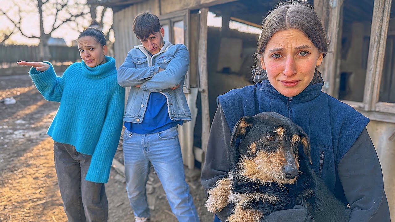 FATA SĂRACĂ nu are Prieteni❌/COPIII BOGAȚI RÂD DE EA😢/Doar CÂINELE ÎI ESTE PRIETEN🐶❤️