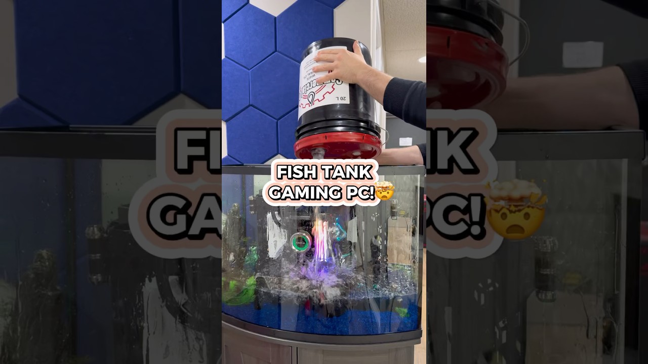 Fish Tank Gaming PC! 🤯