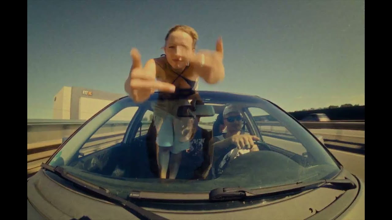 AUF ZELLE prod. by Uncle F (Official Video)