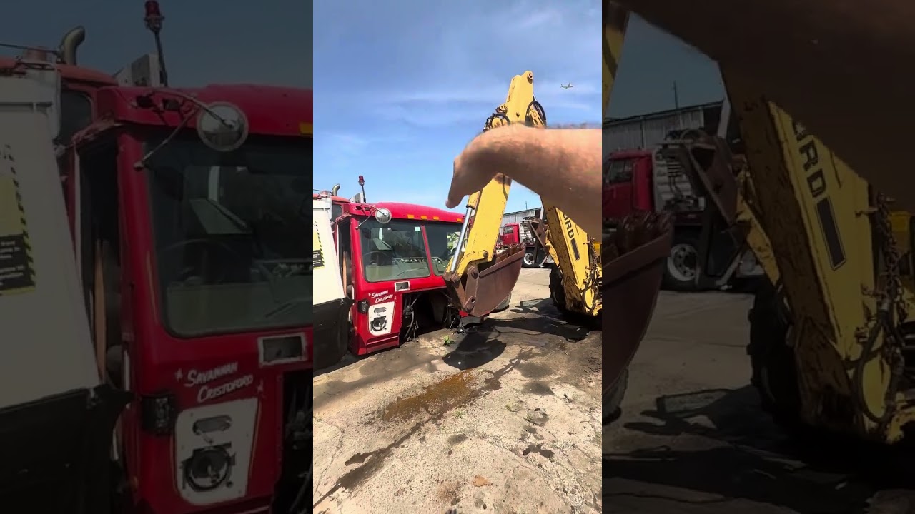 Ford 555B backhoe 