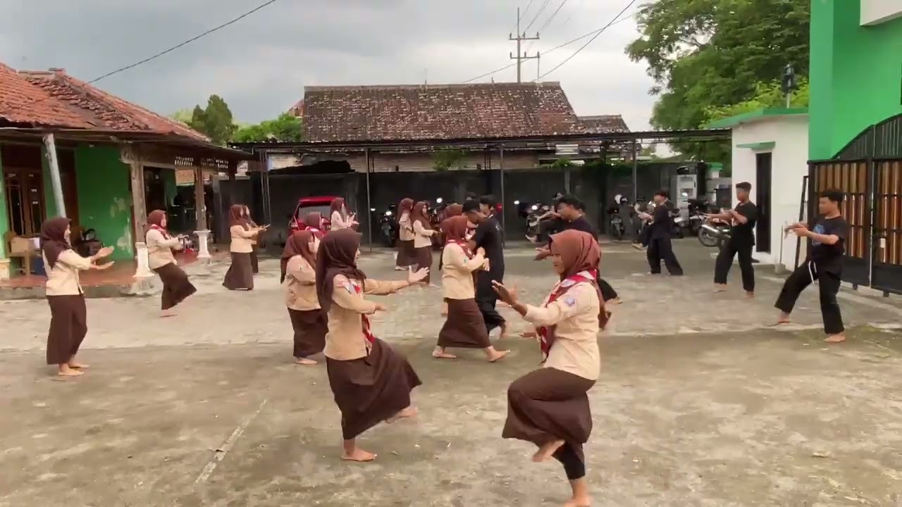 Indonesia Menari | tugas seni budaya