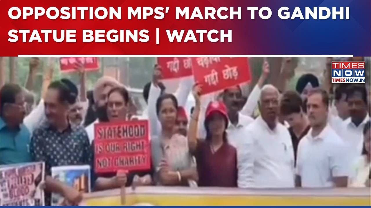 Stormy Sansad Session Looms Ahead As Opposition MPs' March To Gandhi Statue Begins | Breaking News