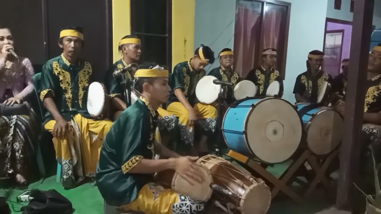 Pukulan pertama seni Kuntulan Gondo Arum live Persil desa Rejosari 