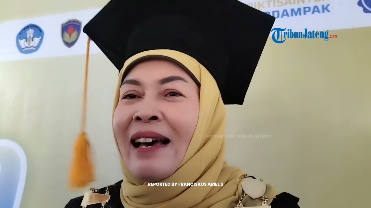 WISUDA UPGRIS SEMARANG KE -80