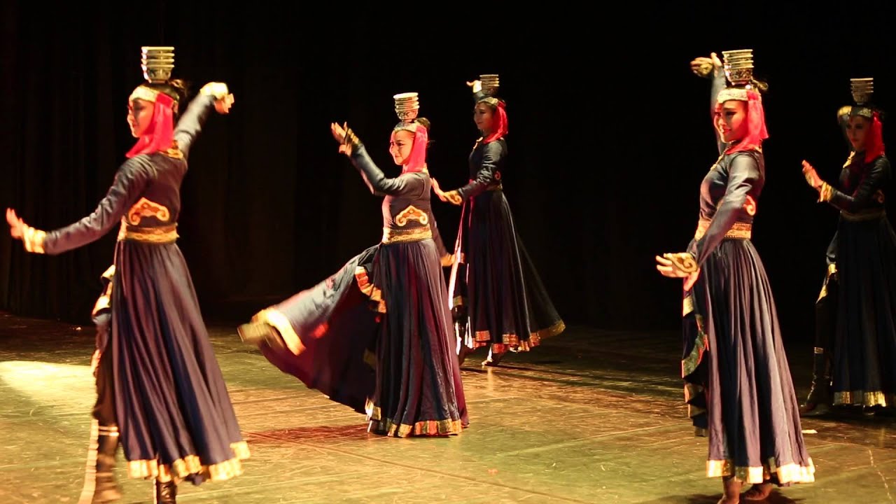 An Interpretation of a Traditional Mongolian Dance by the Beijing Dance Academy