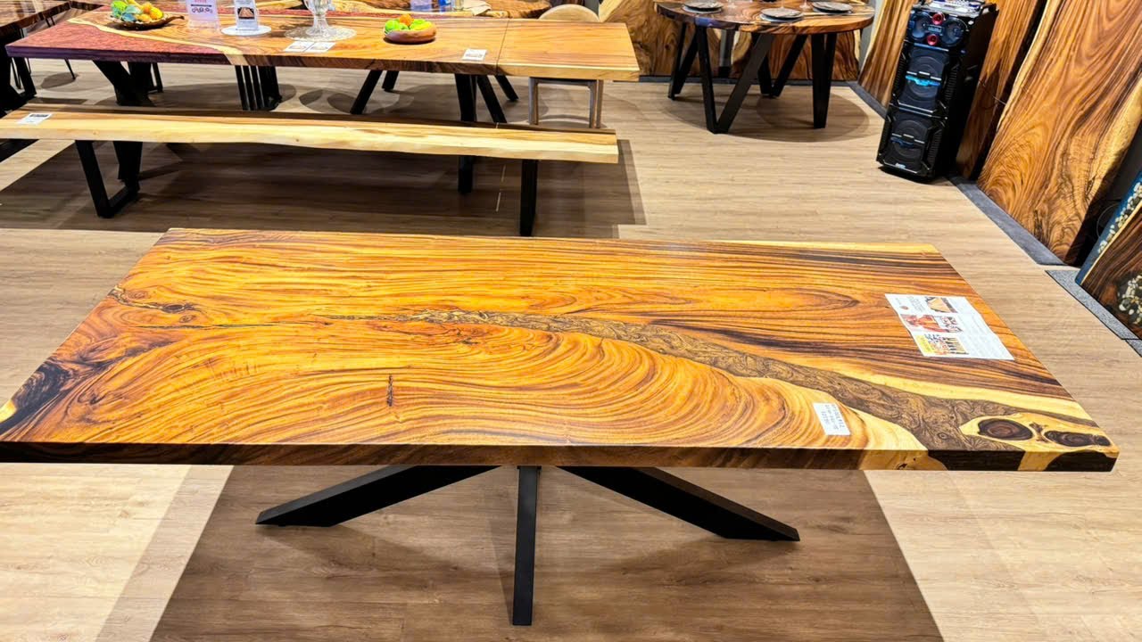 NTS001932 Solid Wooden Table | Natural Timber Stone
