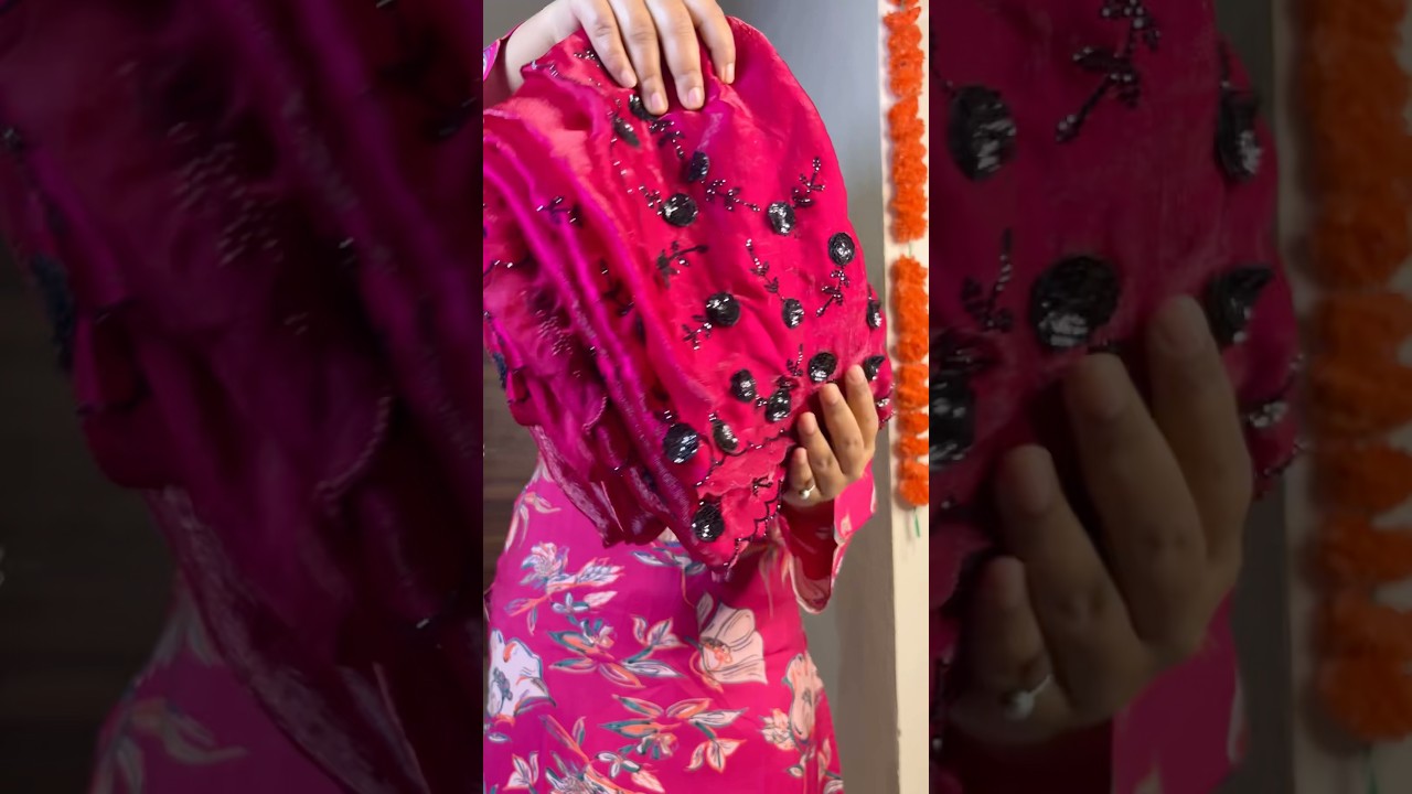 Beutiful velentaain day special red color saree 