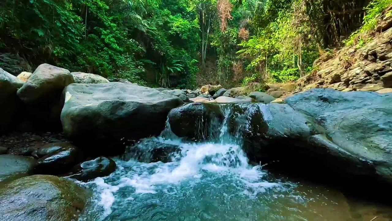 Mini Waterfall Over Stones – Soothing White Noise for Deep Sleep All Night (No Music)
