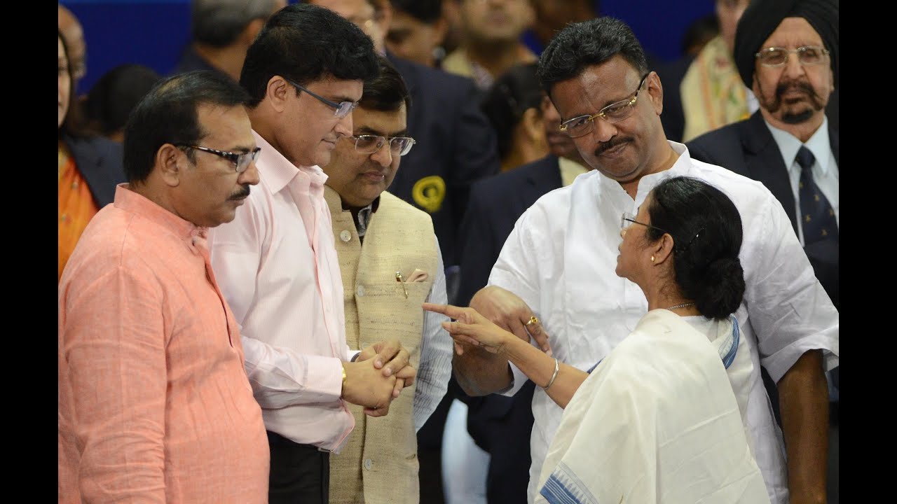 Mamata Banerjee urges Sourav Ganguly to build a new Cricket Stadium