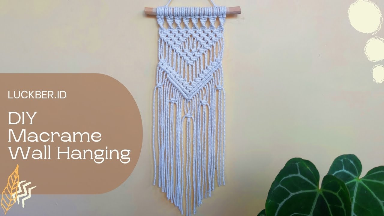 Simple Macrame Wall Hanging Tutorial. Learn now!