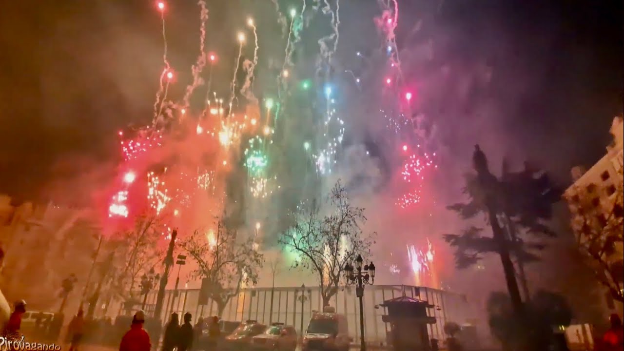 FIREWORKS SHOW - VALENCIA (Espa&ntilde;a) - LAS FALLAS 2025 - PIROTECNIA NADAL MARTI'  #daylight  #masclet&agrave;