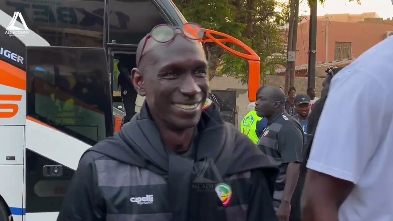 Sénégal vs Madagascar : L’incroyable ambiance au Stade Marius Ndiaye avant le coup d’envoi !