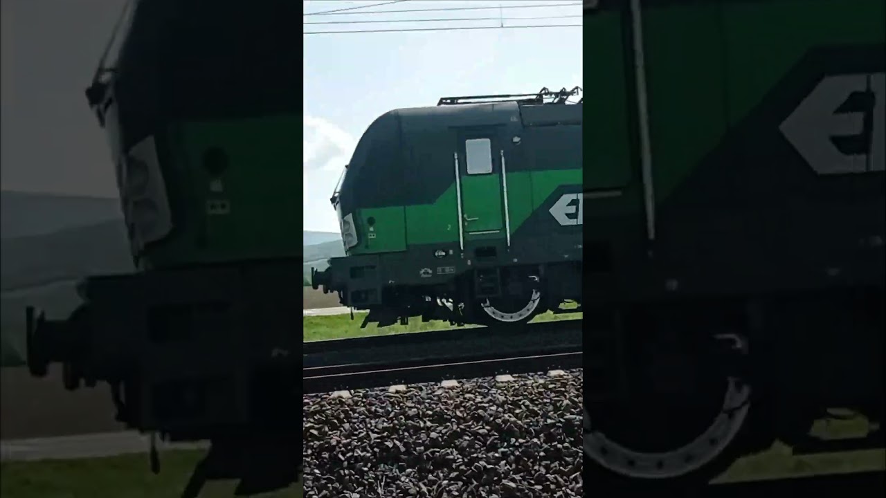 SUPER POZDRAV: Raillog Vectron s Koc&uacute;rikom #zssk