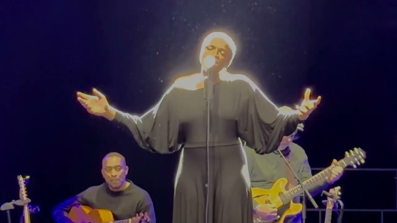 Lizz Wright „Old Man“ Jazzfestival Ingolstadt 15.11.2025 @petercsVideos