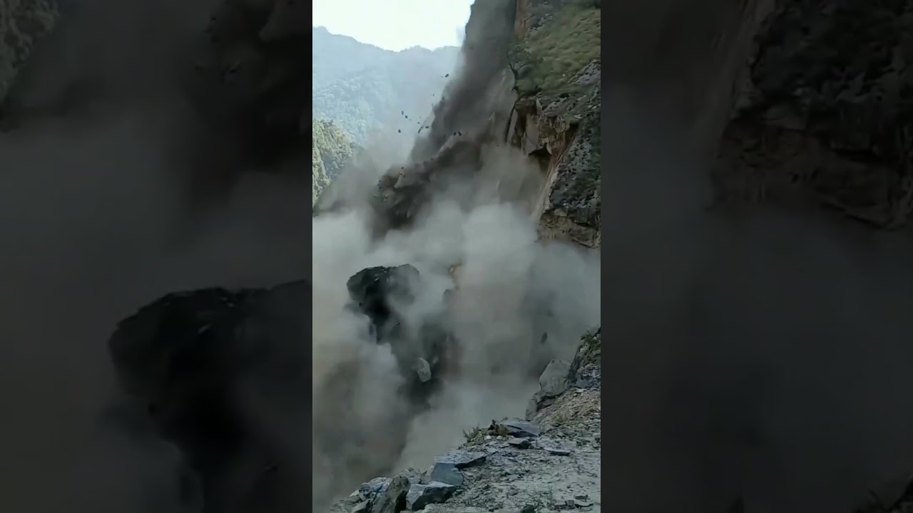 Shocking Natural Disaster: Exclusive Footage of Himachal Pradesh Landslide