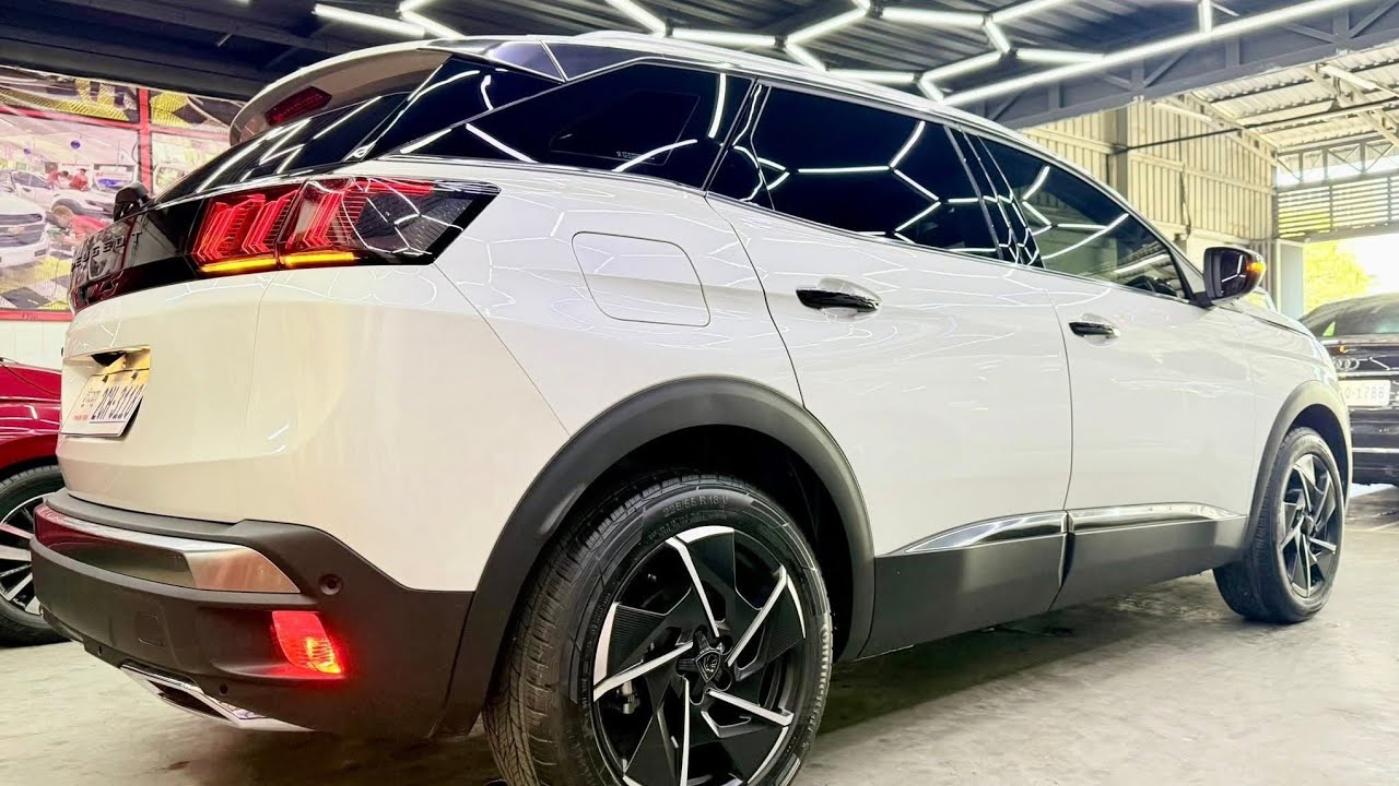 Peugeot 3008 ឆ្នាំ 2025 Full Options 🚘មានតែ1គ្រឿងនេះប៉ុណ្ណោះ រួសរាន់ឡើង 