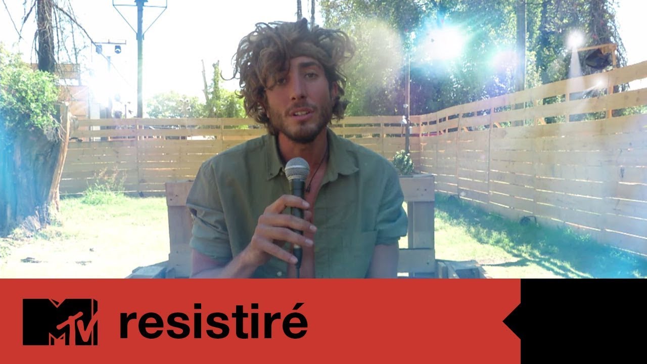 MTV Resistir&eacute; |  &iexcl;Fede nos deleit&oacute; cantando en Resistir&eacute;!