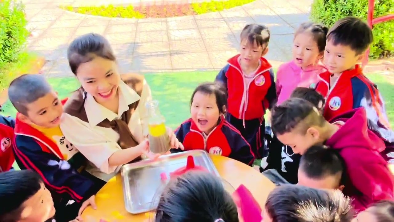 Hoạt động ngoài trời thí nghiệm dung nham phun trào