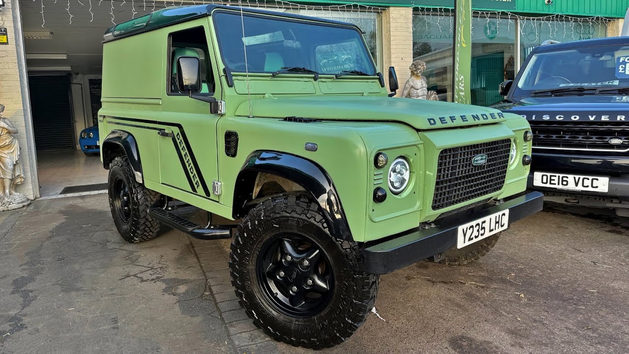2001 Land Rover Defender 90 TD5 SWB - Affordable Prestige Cars