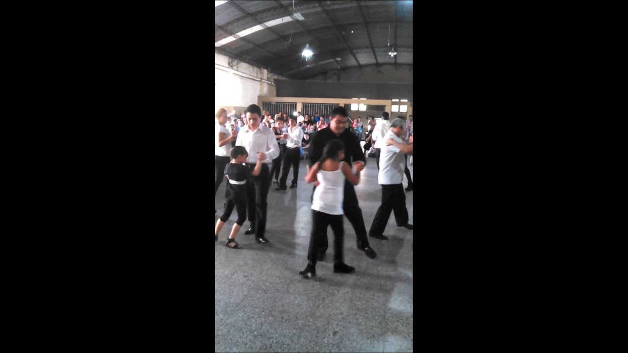 Cumbia Cruzada, Marcando Un Estilo