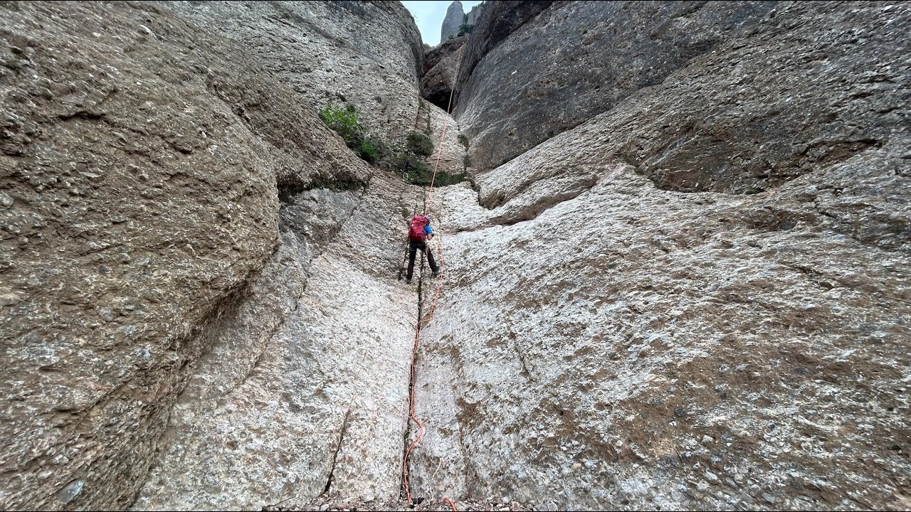 TORRENT DE LA FONT DE LA LLUM (Montserrat)