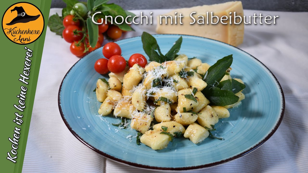 Klassische Gnocchi mit Salbeibutter und Parmesan