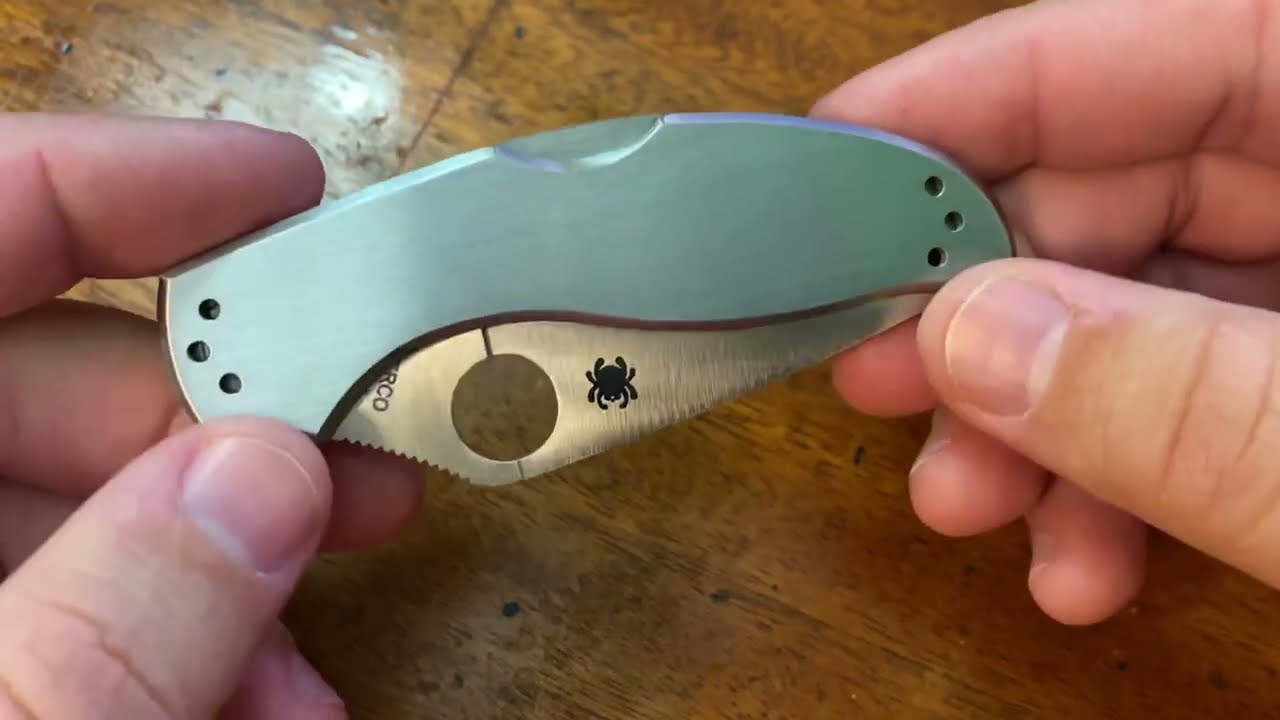 Spyderco UpTern