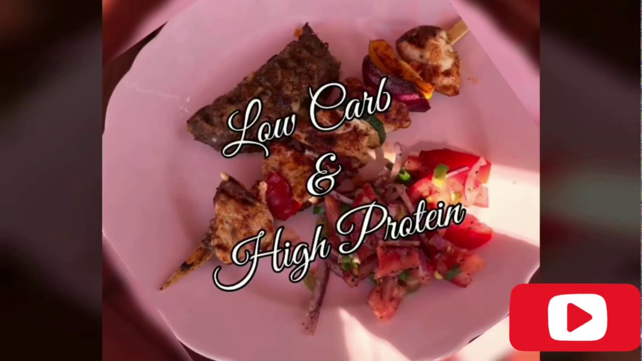 Low Carb / High Protein gef&uuml;llte gehacktes Mozarella Taschen und H&auml;hnchenspie&szlig;e f&uuml;r den Grill
