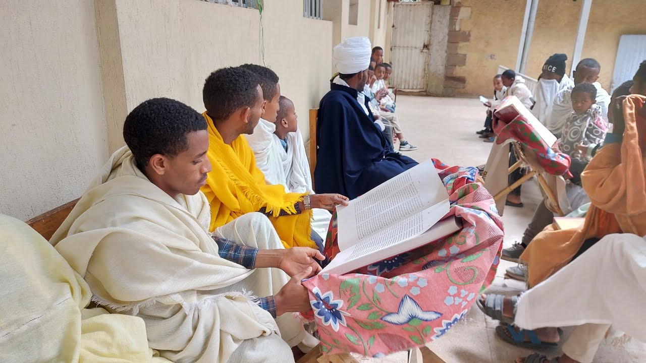 ሊቃውንቱን በየካ ቅዱስ ሚካኤል እየተሰራ ያለውን የተተኪ ሊቃውንት ስሙና የአብነት ትምህርት ቤቱን አግዙ ሊቁ የየኔታ ተስፋው የድካማቸው ውጢት የሆኑትን የተተኩ