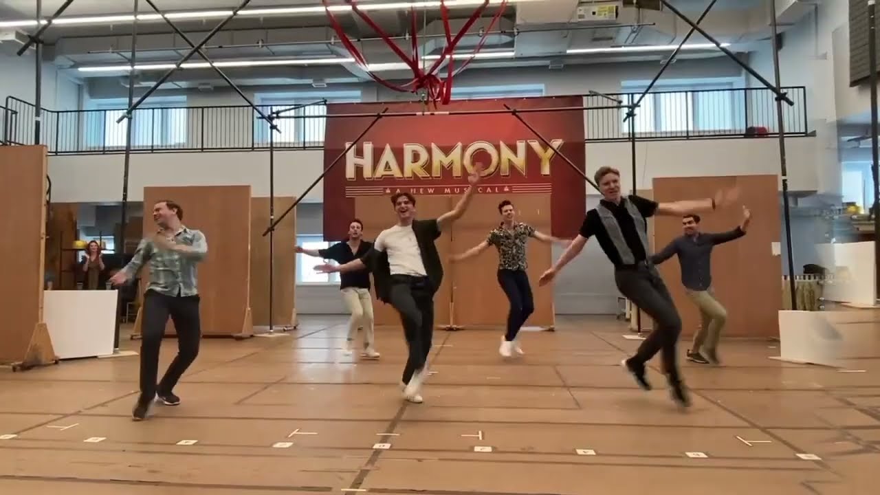 Sierra Boggess, Julie Benko, Chip Zien, and More Preview Barry Manilow and Bruce Sussman's Harmony
