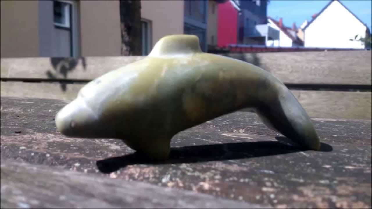 ... ein Delfin und ein Kopf aus Speckstein