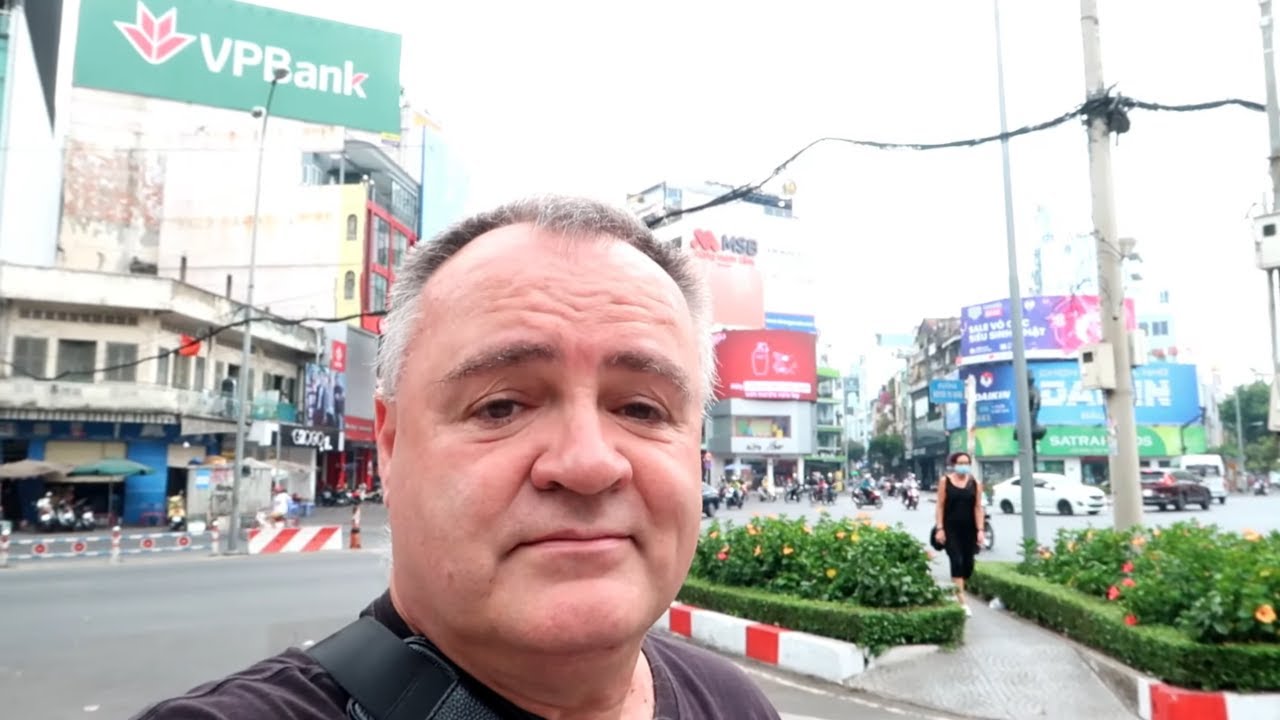 SAIGON WALK AND TALK AROUND CITY