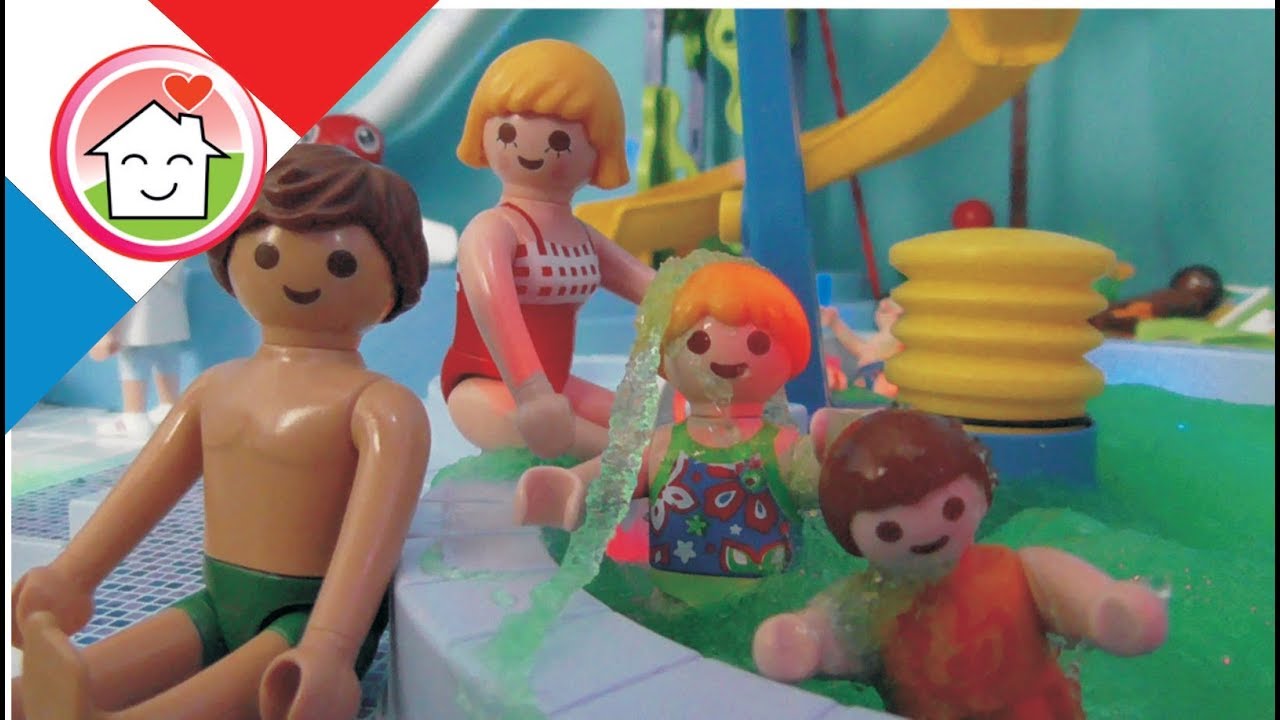 Film Playmobil  Glue-et mousse party à Parc Aquatique  / Aquapark  Histoires de la Famille Hauser