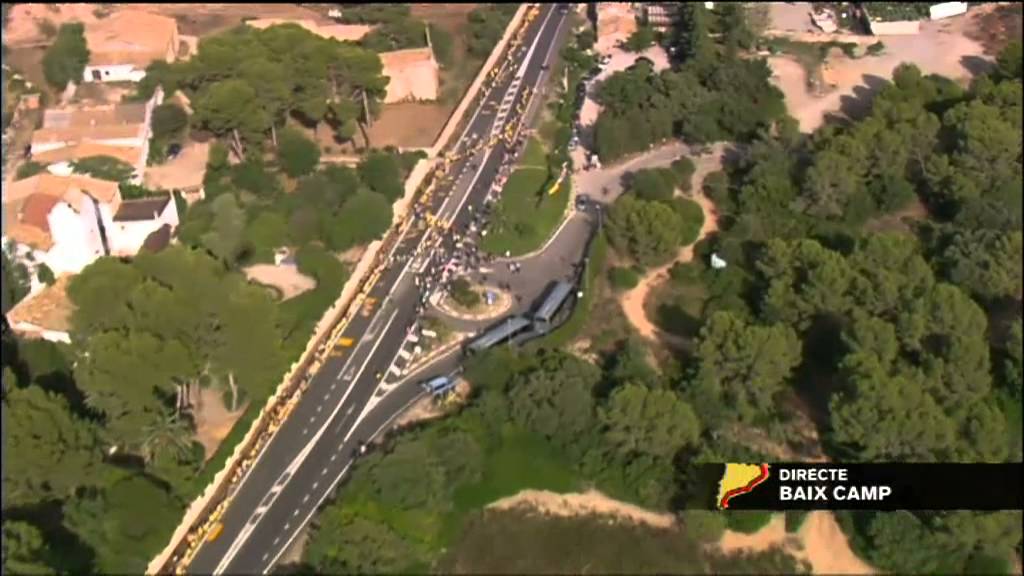 TV3 - Via Catalana - Imatges aèries de la Via Catalana al seu pas pel Camp de Tarragona