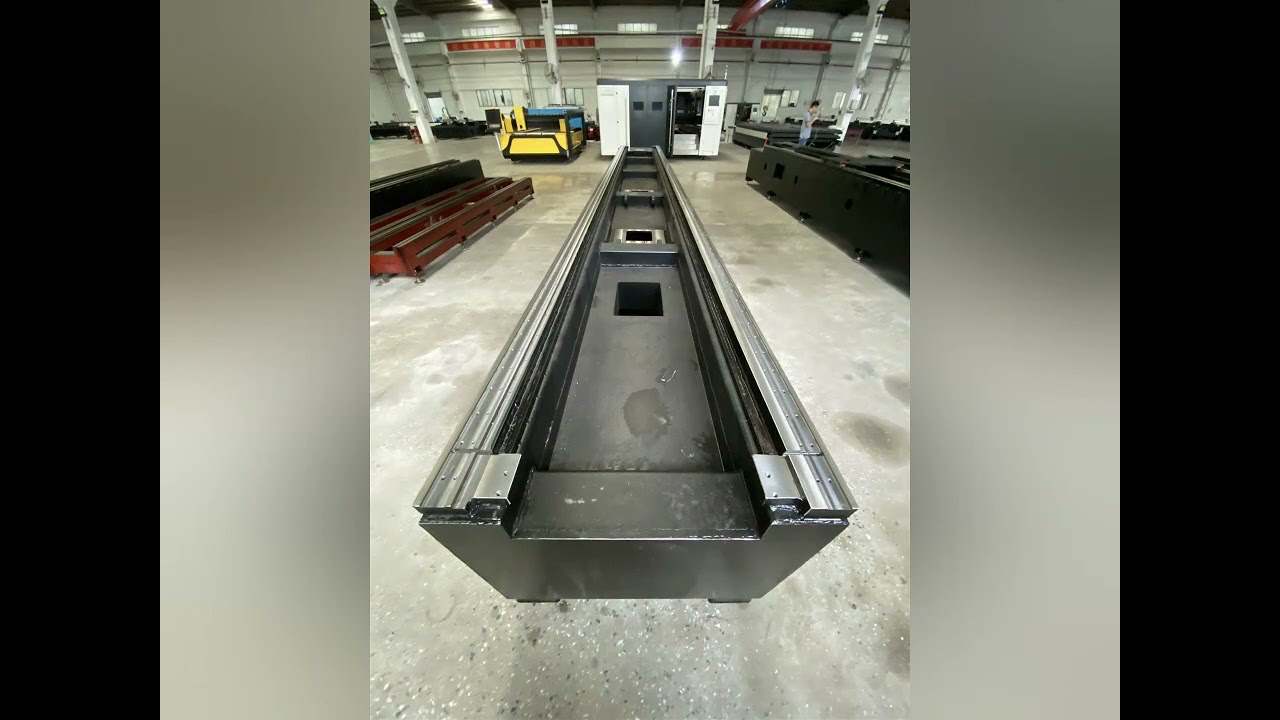 Fiber laser cutting robust bed