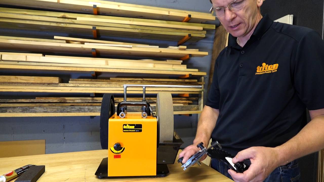 Triton TWSS10 Wetstone Sharpener from Toolstop