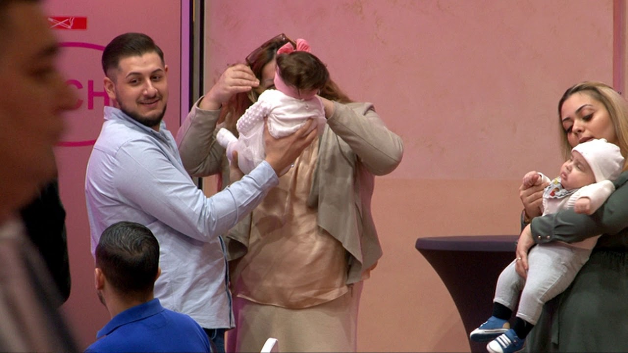 SEFICA ADRIJANA, Aca Cergar, Alex Cergar,Vlada Sile, Momir, Prvi deo.