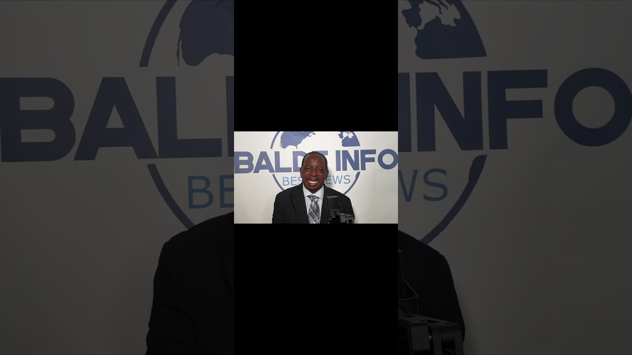 Alpha Cond&eacute; #baldeinfo #greenscreen #worldnews #guinea #doumbouya