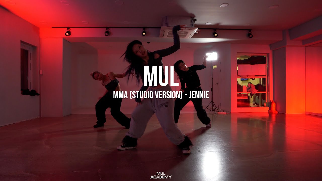 LIKE JENNIE (MMA) - JENNIE / MUL GIRLISH / MUL ACADEMY
