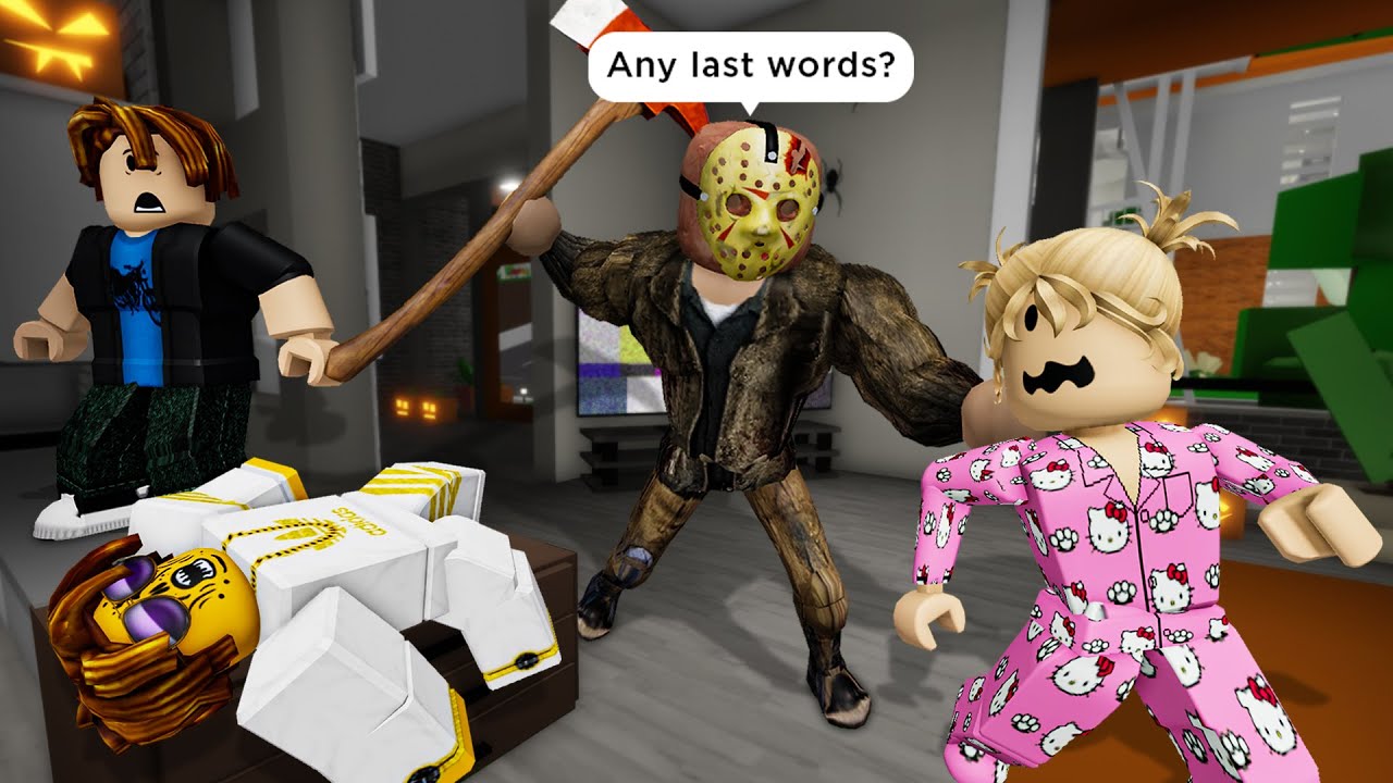 HALLOWEEN NIGHT EVADING THE MASKED HORROR 🏃👹 Roblox Brookhaven 🏡 RP - Funny Moments