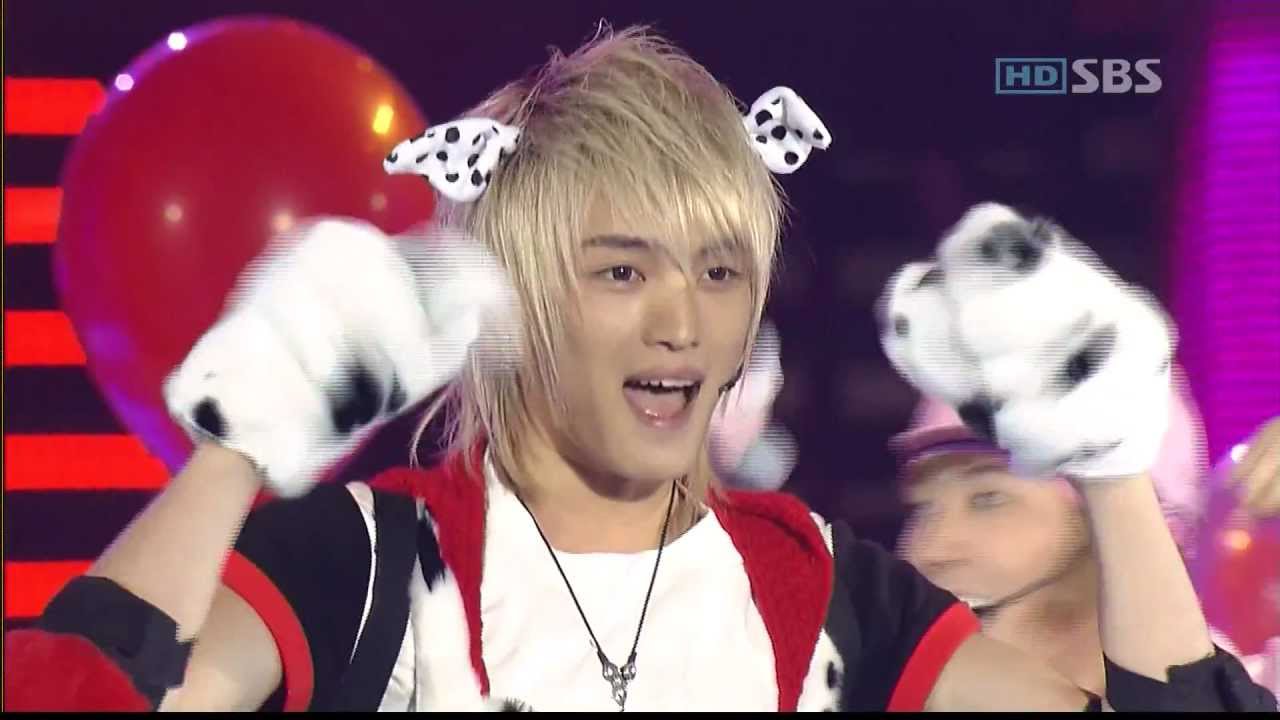 061112 - TVXQ - Balloons live @SBS Love Cocert