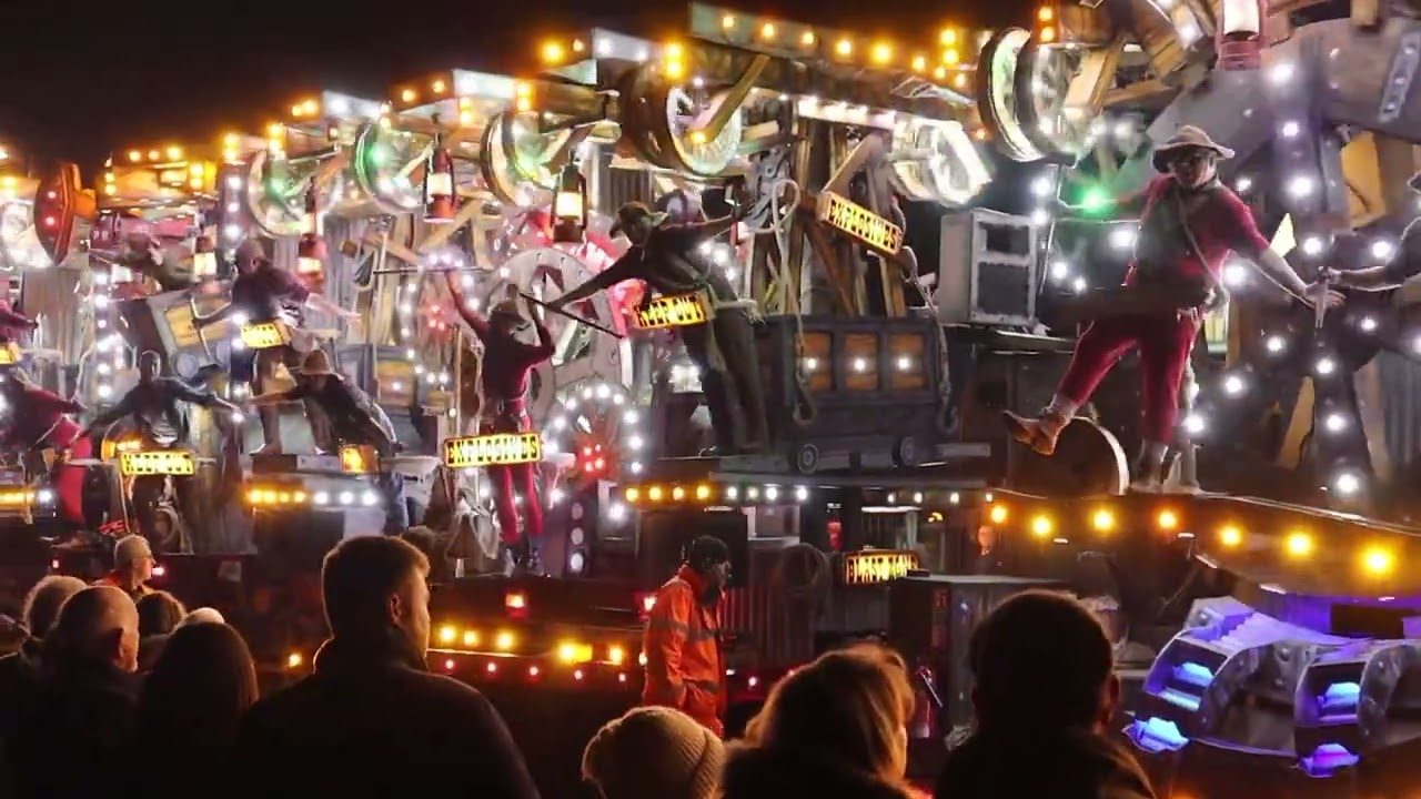 Wells Carnival 2022 - Marketeers CC ‘Gold (Got A Dream)’