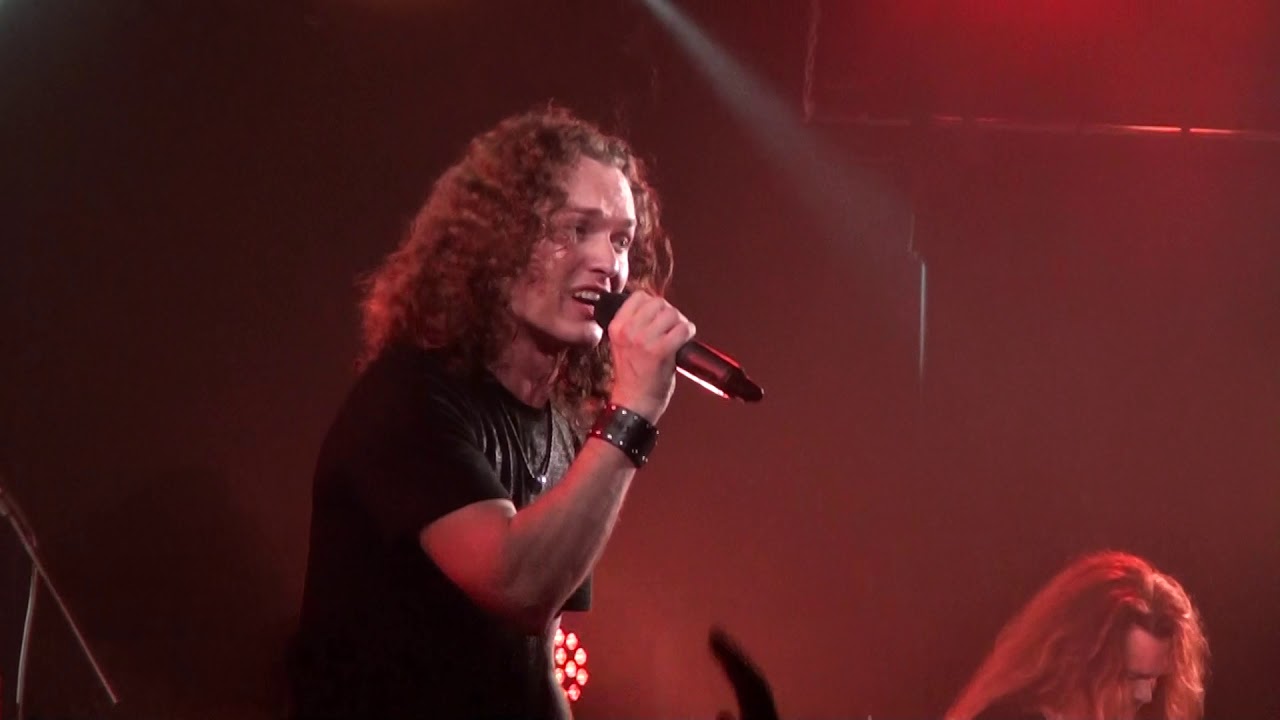 Евгений Егоров «Тайна Хозяйки Старинных Часов» Glastonberry club 02.06.19