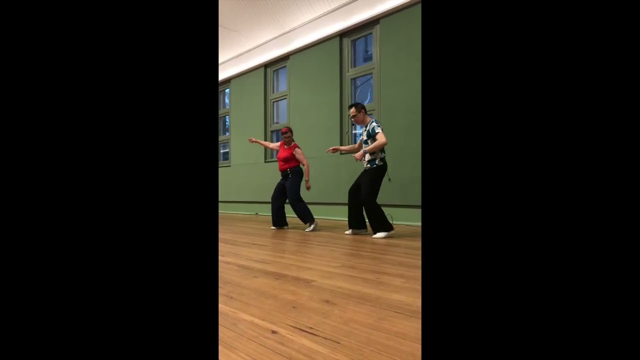 Blues dancing class recap - Hips Hips Hips