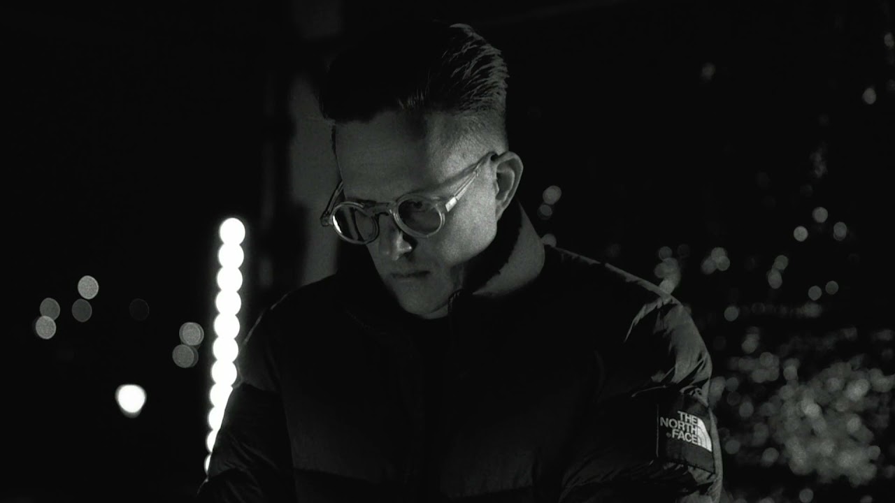 Noralie & Albert van Abbe - Shades Live A/V