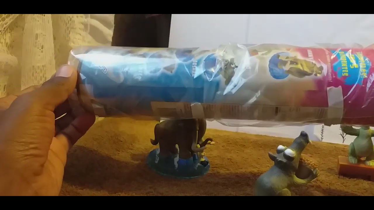 Colección completa figuras de la Era de hielo - Tubos de galletas Marinela