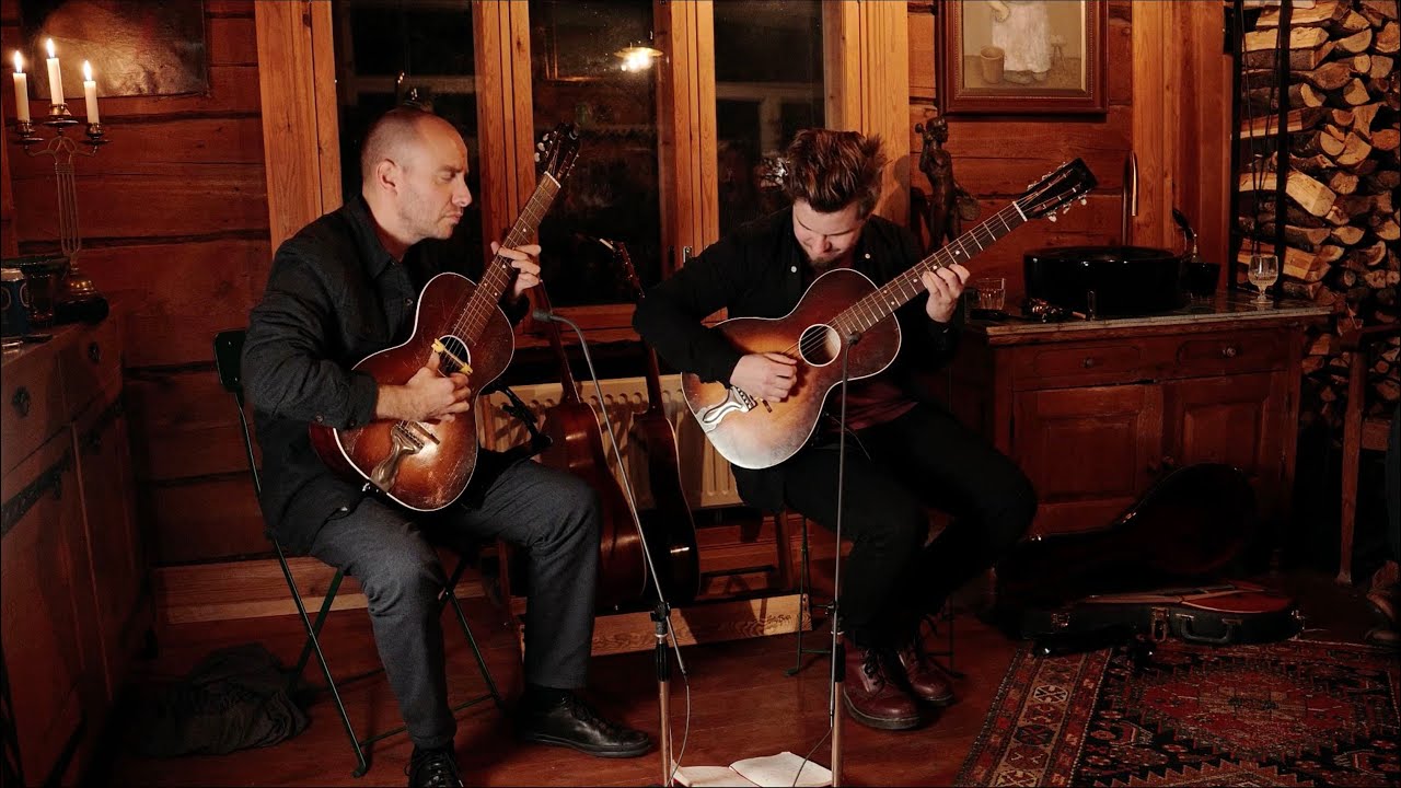 Julien Tassin & Heikki Ruokangas - He's got the Whole World in His Hands (Live)