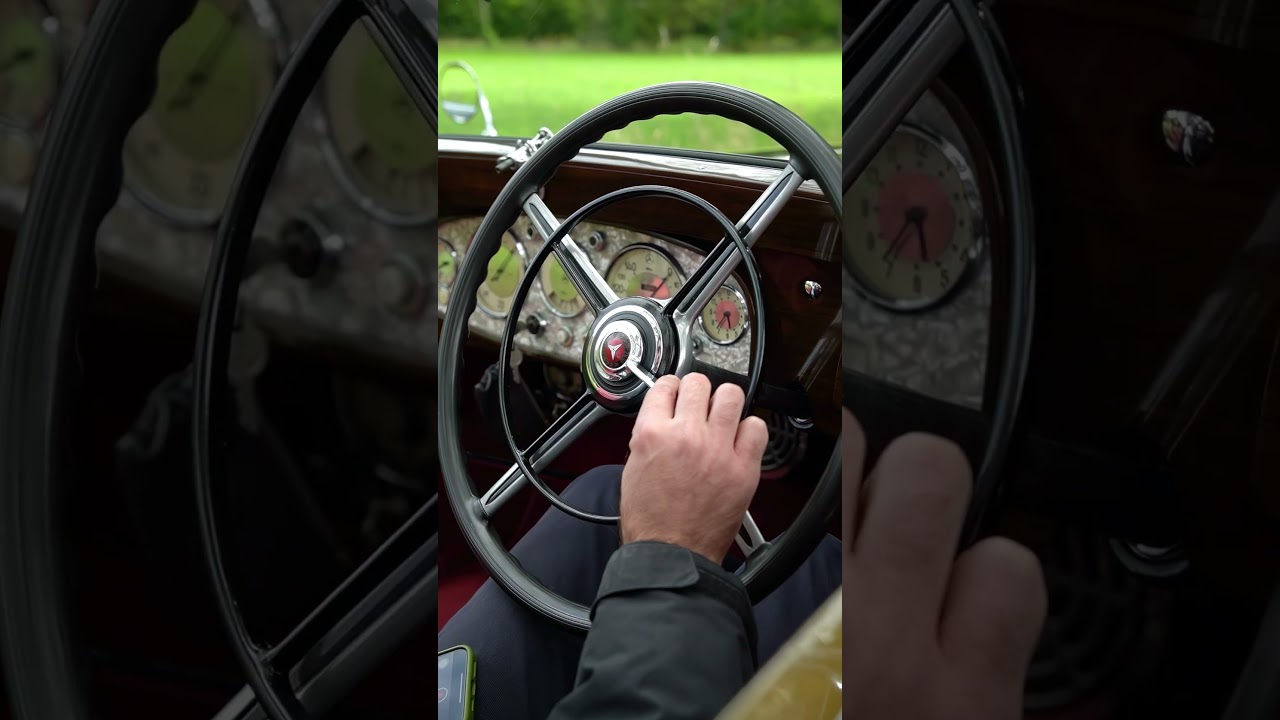 😍 The sound of pre-war perfection. #mercedes #500k #mercedesbenz500k #shorts