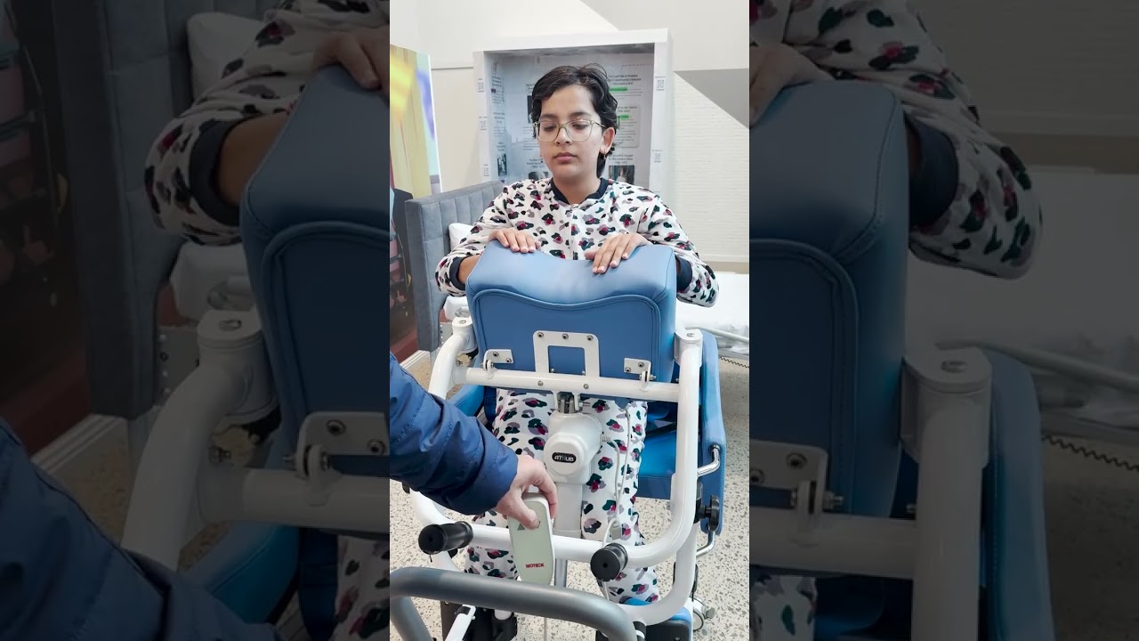 Make Lifting & Transfers Easy for Your Loved One | Powered Patient Lifter with Armrest Seat